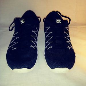 Nike flex fury 2 running shoes